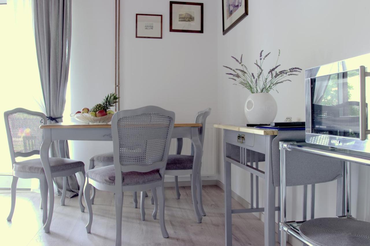 Studio Apartment Gray シベニク エクステリア 写真